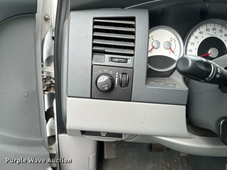 image for item NQ9300 2008 Dodge Durango  SUV