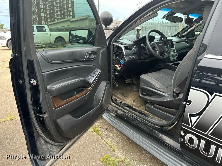 image for item NQ9301 2015 Chevrolet Tahoe Police  SUV
