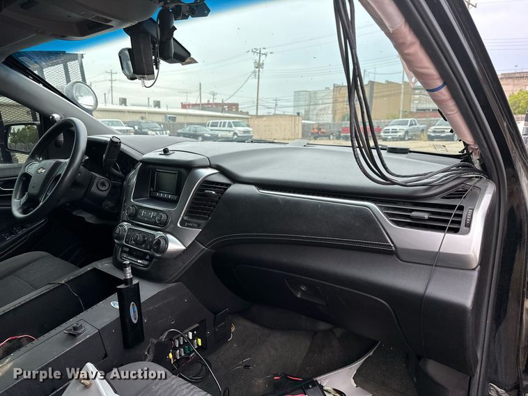 image for item NQ9301 2015 Chevrolet Tahoe Police  SUV