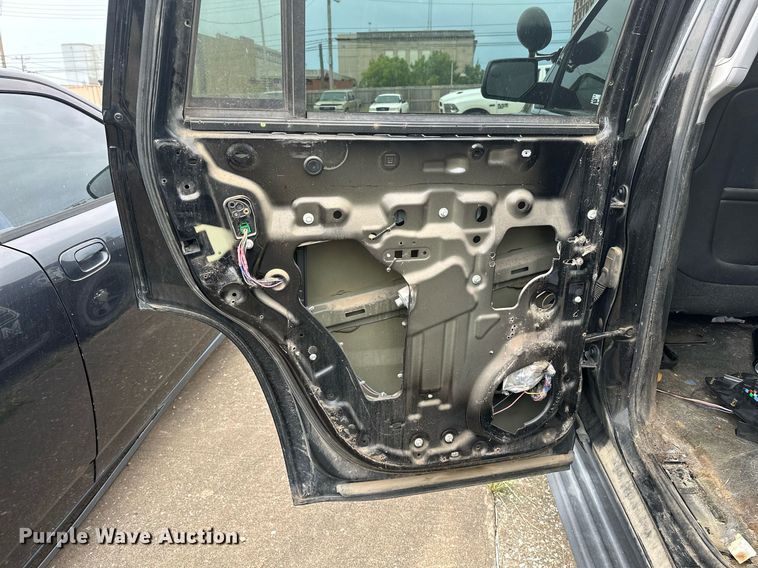 image for item NQ9301 2015 Chevrolet Tahoe Police  SUV