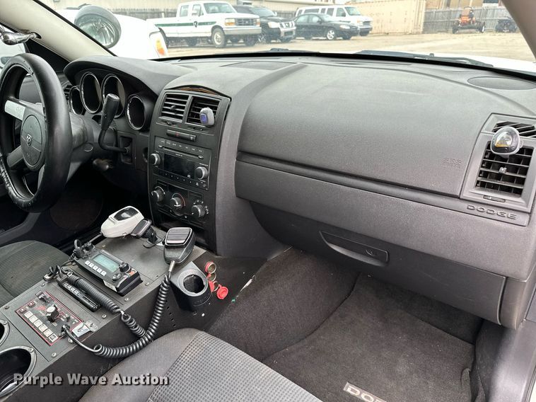 image for item NQ9302 2009 Dodge Charger