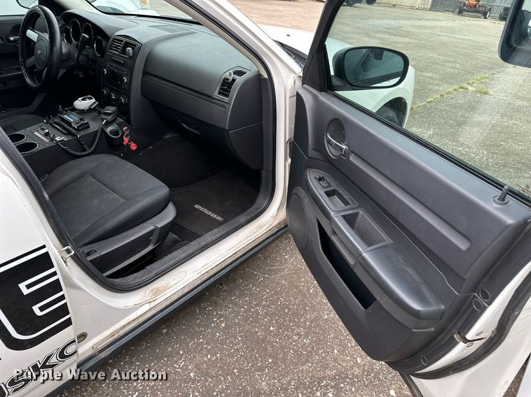 image for item NQ9302 2009 Dodge Charger