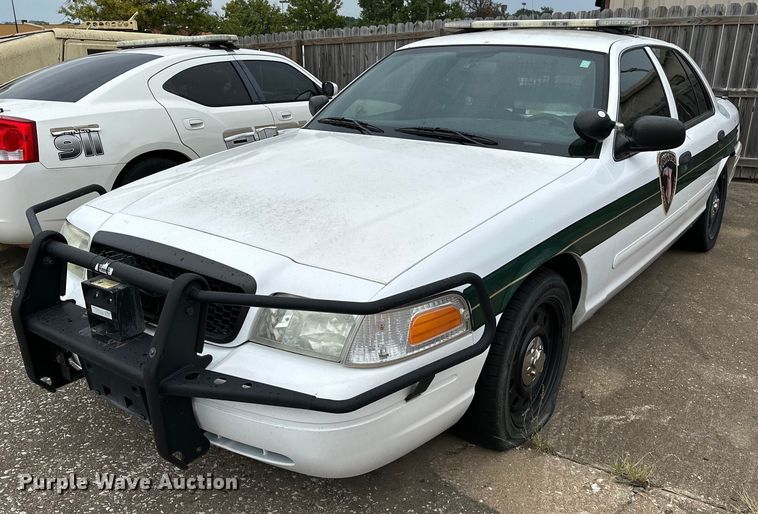 image for item NQ9303 2007 Ford Crown Victoria Police Interceptor