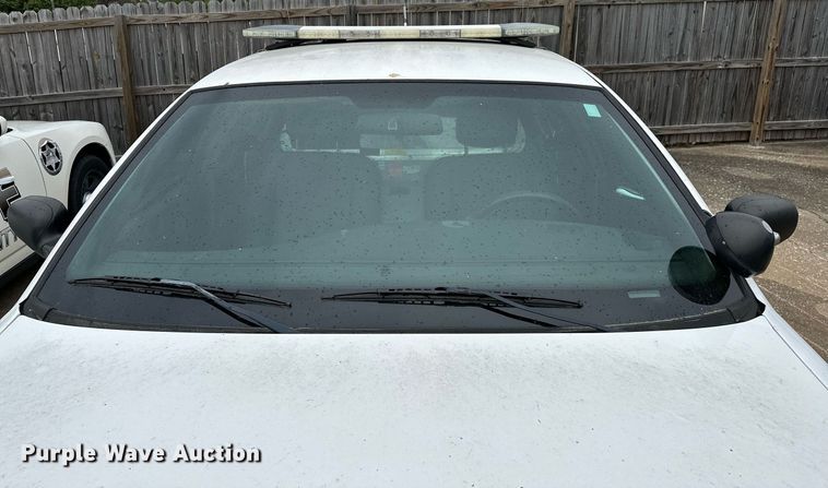 image for item NQ9303 2007 Ford Crown Victoria Police Interceptor