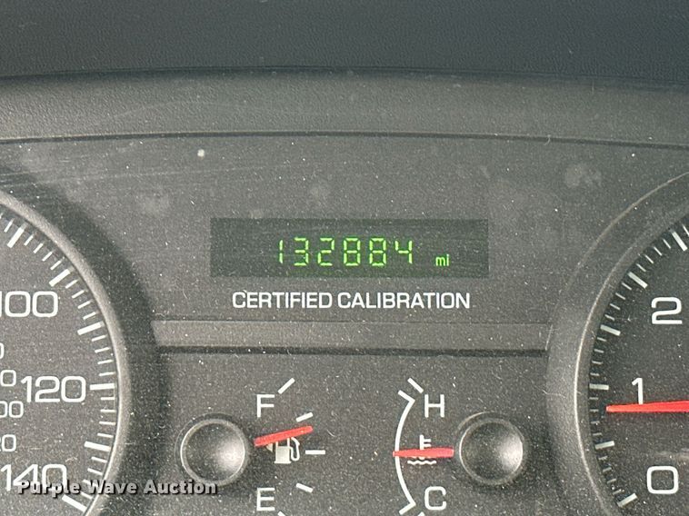 image for item NQ9303 2007 Ford Crown Victoria Police Interceptor