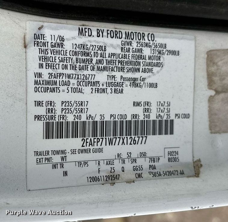 image for item NQ9303 2007 Ford Crown Victoria Police Interceptor