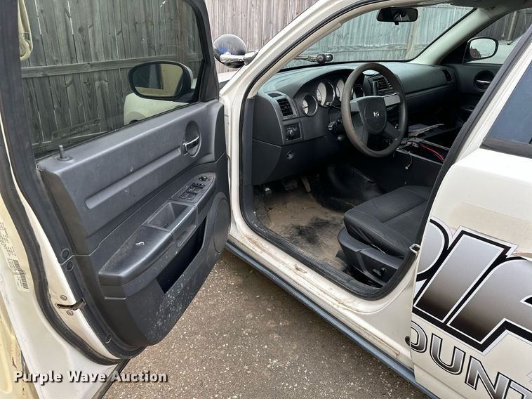 image for item NQ9304 2009 Dodge Charger