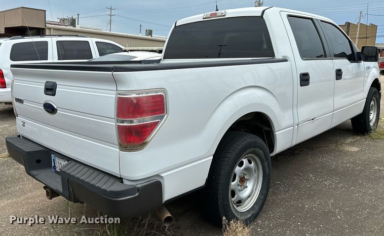 image for item NQ9305 2010 Ford F150  SuperCrew pickup truck