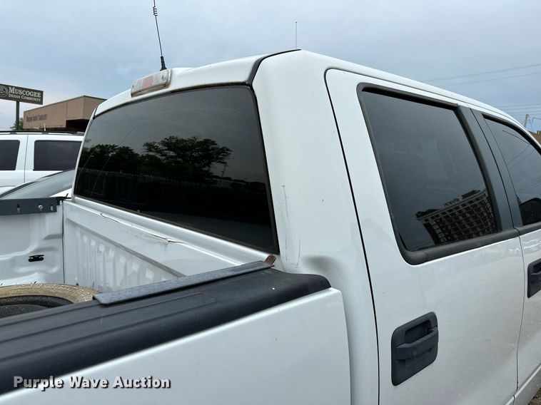 image for item NQ9305 2010 Ford F150  SuperCrew pickup truck