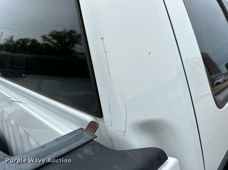 image for item NQ9305 2010 Ford F150  SuperCrew pickup truck