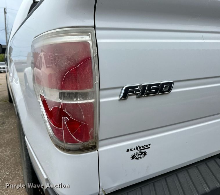 image for item NQ9305 2010 Ford F150  SuperCrew pickup truck