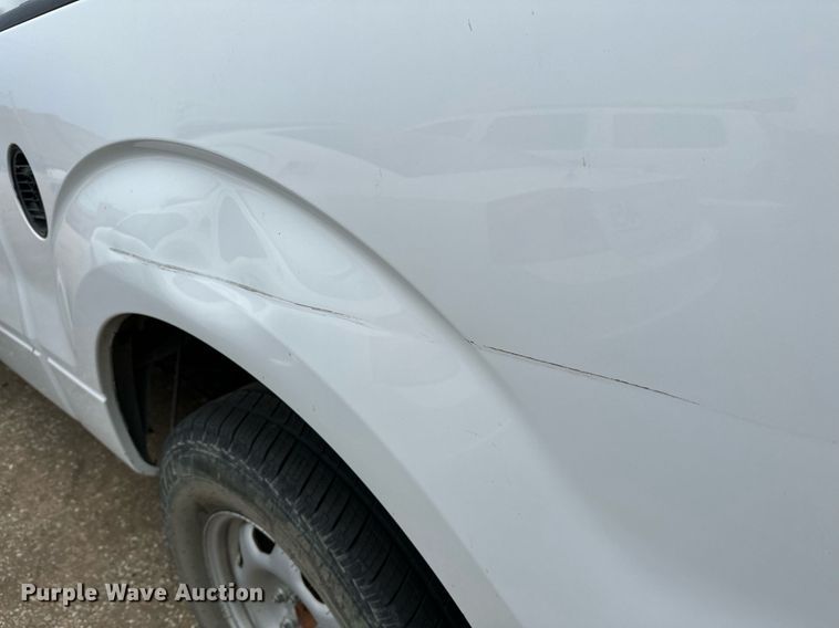 image for item NQ9305 2010 Ford F150  SuperCrew pickup truck