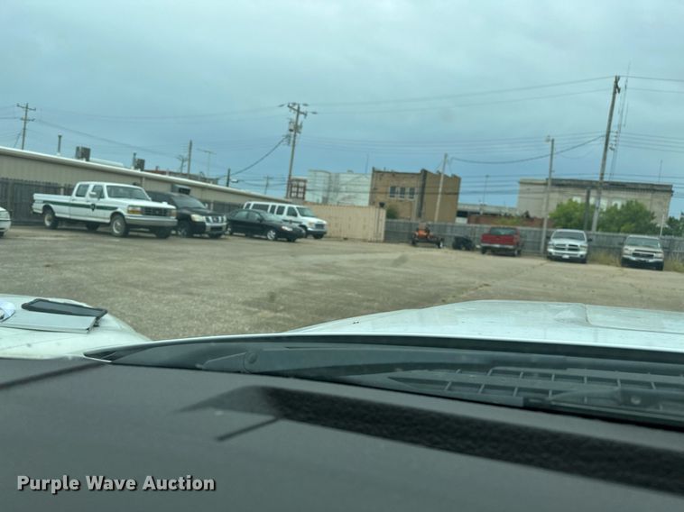 image for item NQ9305 2010 Ford F150  SuperCrew pickup truck