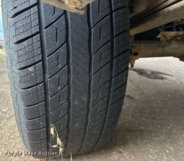 image for item NQ9305 2010 Ford F150  SuperCrew pickup truck