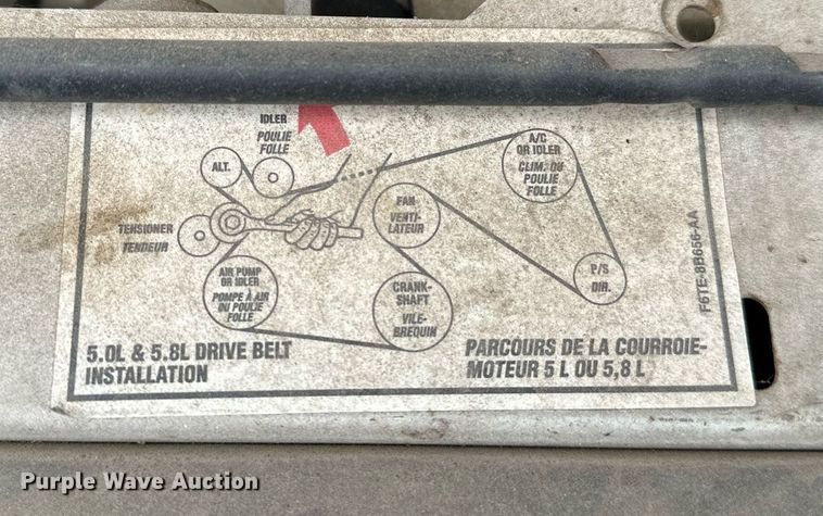 image for item NQ9307 1997 Ford F350  Crew Cab pickup truck