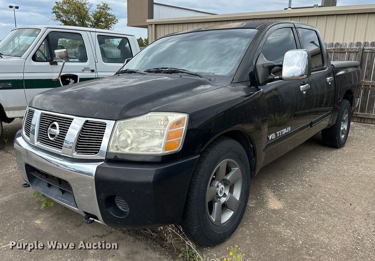image for item NQ9308 2005 Nissan Titan