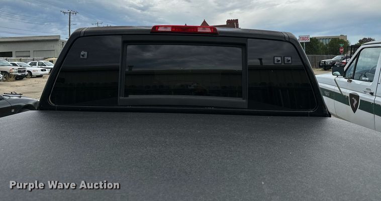 image for item NQ9308 2005 Nissan Titan