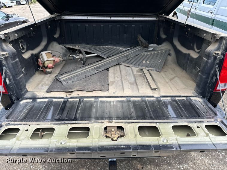 image for item NQ9308 2005 Nissan Titan