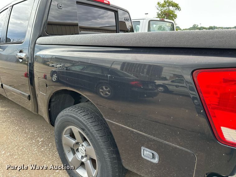 image for item NQ9308 2005 Nissan Titan