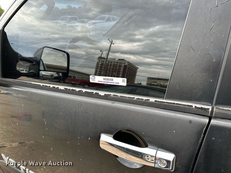 image for item NQ9308 2005 Nissan Titan