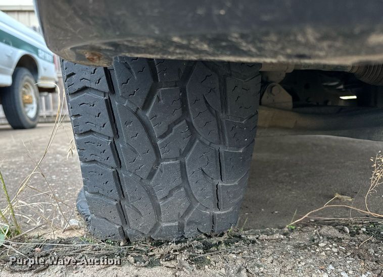 image for item NQ9308 2005 Nissan Titan