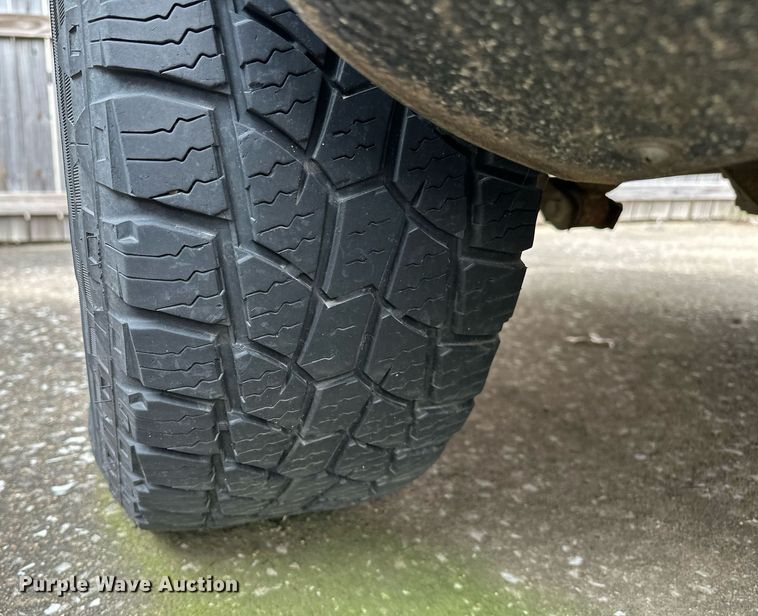 image for item NQ9308 2005 Nissan Titan