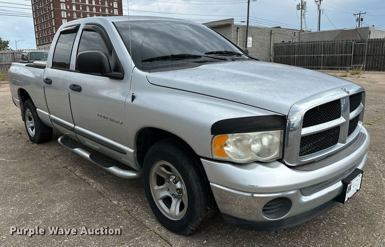 image for item NQ9309 2004 Dodge Ram 1500  Quad Cab pickup truck