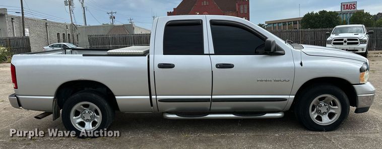 image for item NQ9309 2004 Dodge Ram 1500  Quad Cab pickup truck