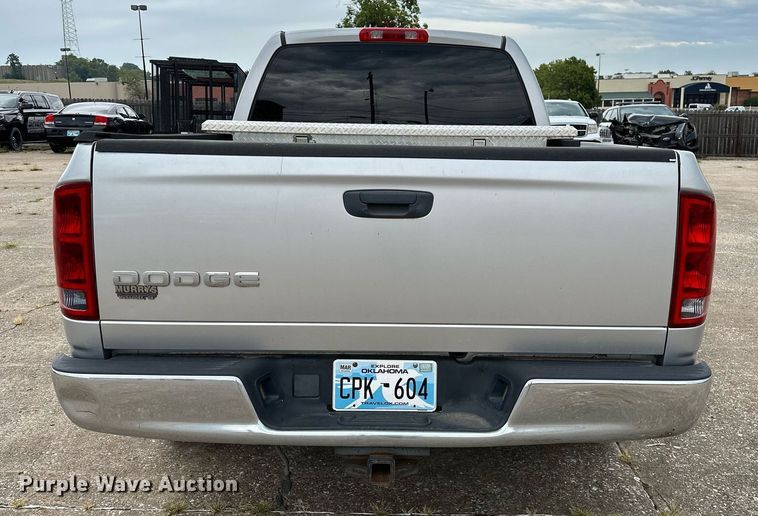 image for item NQ9309 2004 Dodge Ram 1500  Quad Cab pickup truck