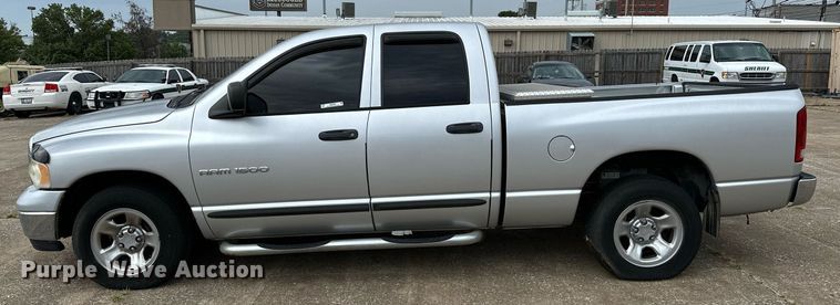 image for item NQ9309 2004 Dodge Ram 1500  Quad Cab pickup truck