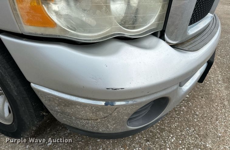 image for item NQ9309 2004 Dodge Ram 1500  Quad Cab pickup truck