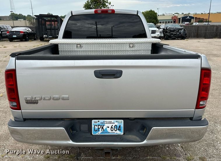 image for item NQ9309 2004 Dodge Ram 1500  Quad Cab pickup truck
