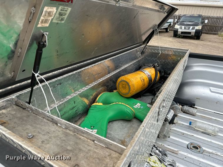 image for item NQ9309 2004 Dodge Ram 1500  Quad Cab pickup truck