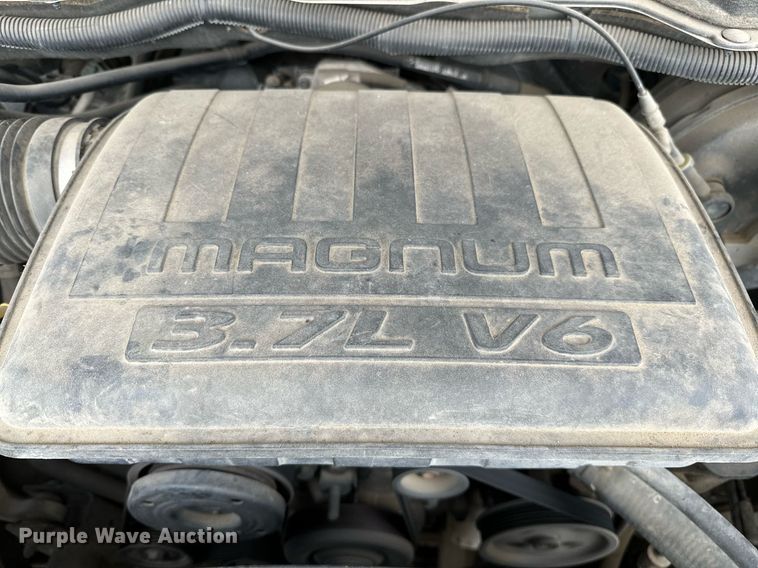 image for item NQ9309 2004 Dodge Ram 1500  Quad Cab pickup truck