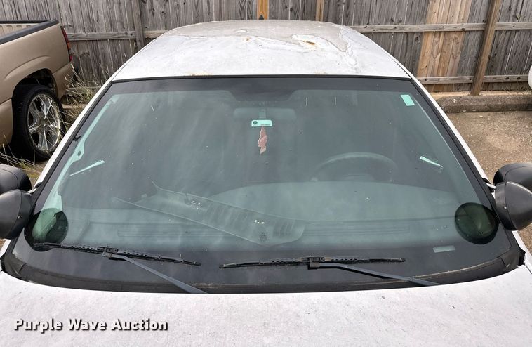 image for item NQ9311 2004 Ford Crown Victoria Police Interceptor