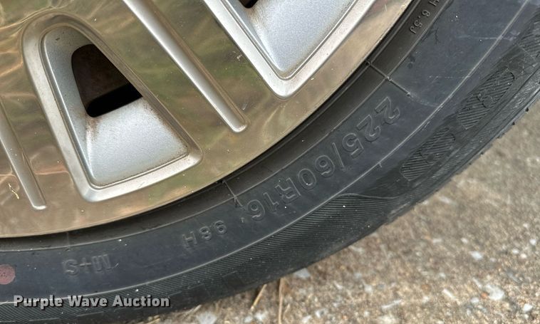 image for item NQ9311 2004 Ford Crown Victoria Police Interceptor