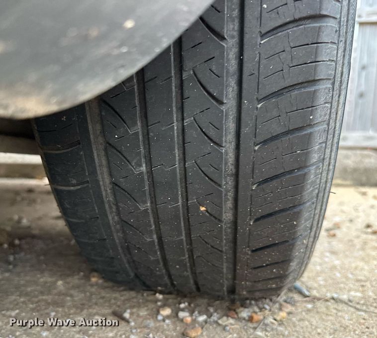 image for item NQ9311 2004 Ford Crown Victoria Police Interceptor