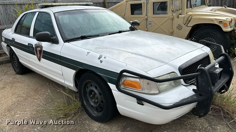 image for item NQ9312 2007 Ford Crown Victoria Police Interceptor