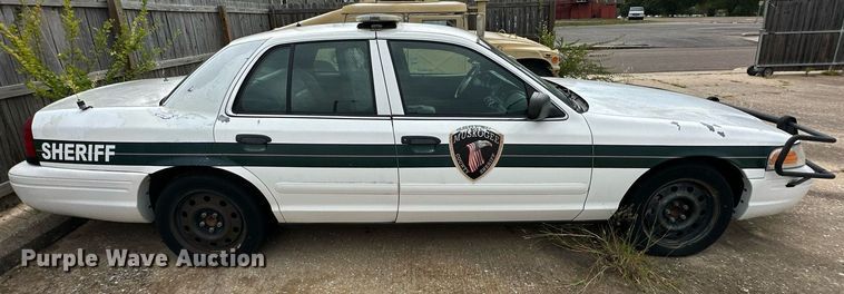 image for item NQ9312 2007 Ford Crown Victoria Police Interceptor