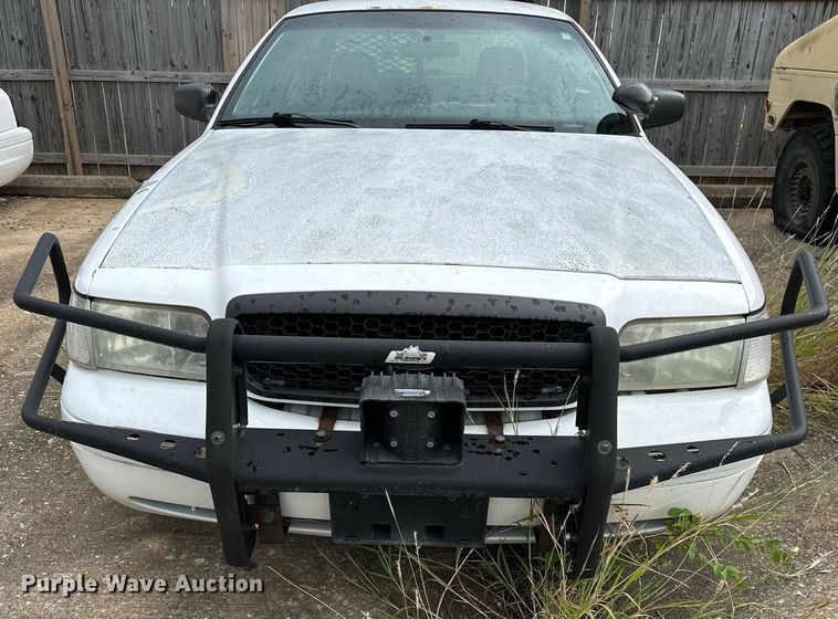 image for item NQ9312 2007 Ford Crown Victoria Police Interceptor
