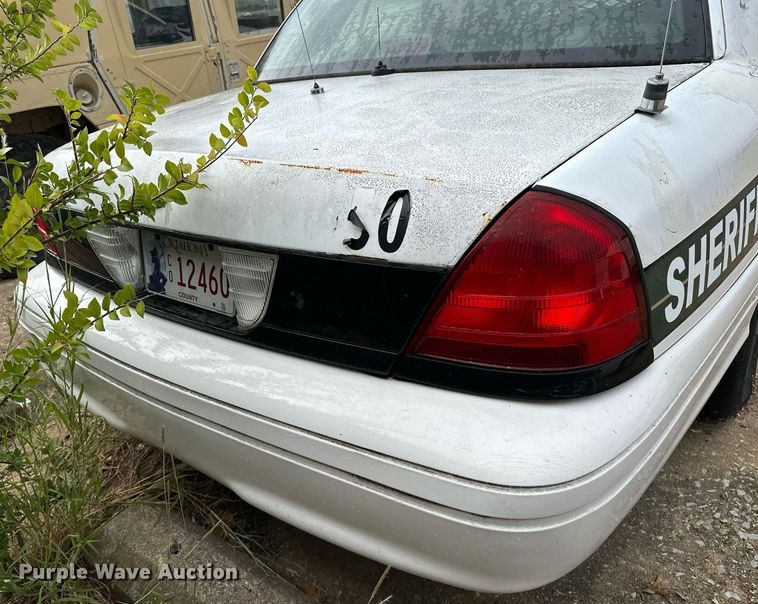 image for item NQ9312 2007 Ford Crown Victoria Police Interceptor