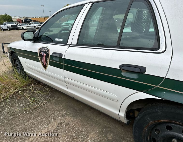 image for item NQ9312 2007 Ford Crown Victoria Police Interceptor