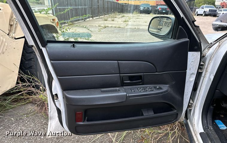 image for item NQ9312 2007 Ford Crown Victoria Police Interceptor