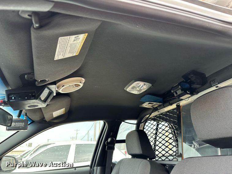 image for item NQ9312 2007 Ford Crown Victoria Police Interceptor