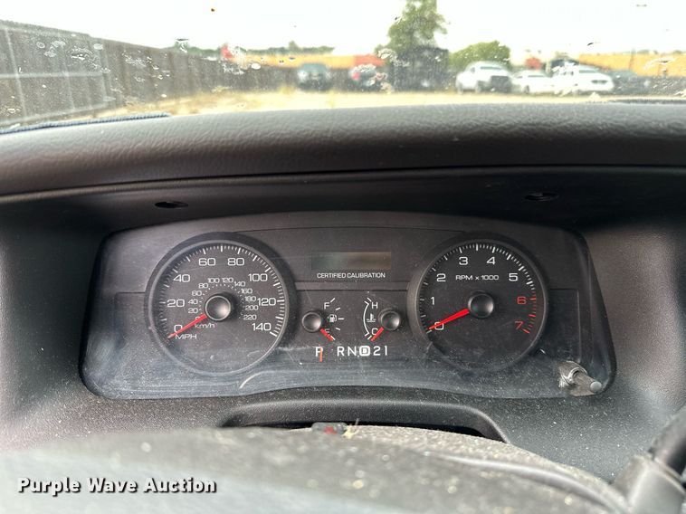 image for item NQ9312 2007 Ford Crown Victoria Police Interceptor