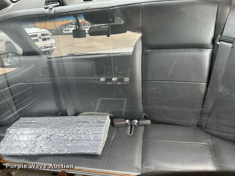 image for item NQ9312 2007 Ford Crown Victoria Police Interceptor