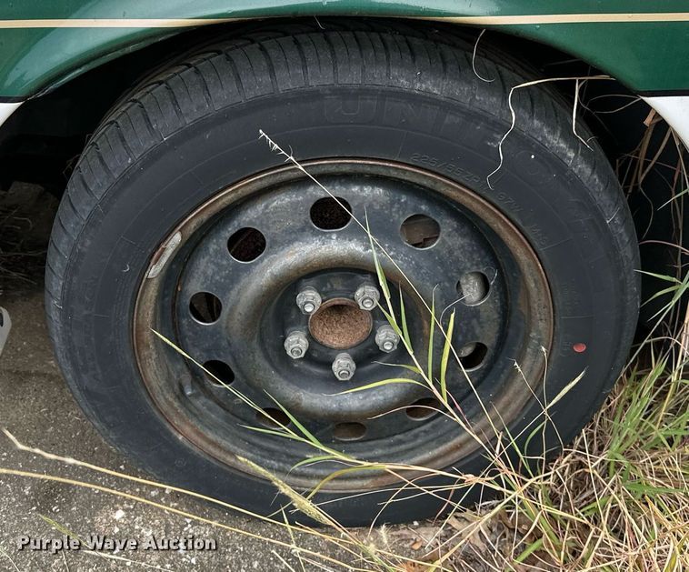 image for item NQ9312 2007 Ford Crown Victoria Police Interceptor