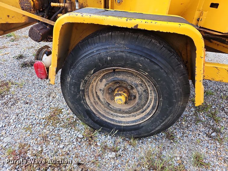image for item NT9978 1986 Asplundh Brush Bandit  wood chipper