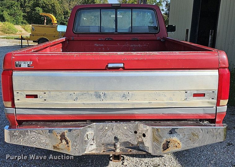 image for item NT9980 1991 Ford F250  pickup truck