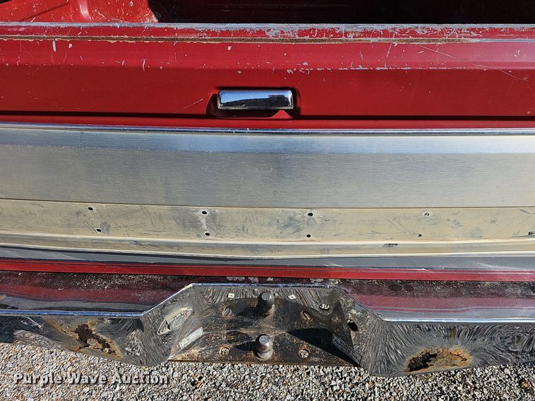 image for item NT9980 1991 Ford F250  pickup truck